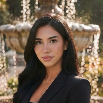 Jennifer Gaviria, Founder of The Estate Edit